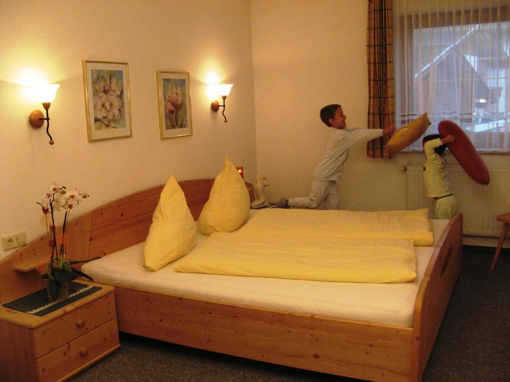 Ferienhaus Ahorn 노이스티프트임스튀바이탈 객실 사진
